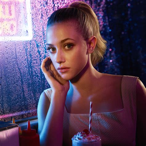 lili reinhart riverdale betty